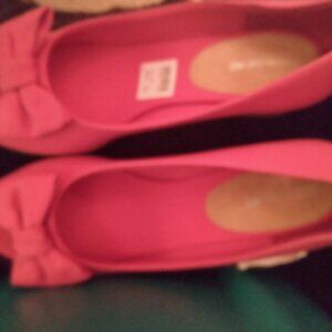 New in box Girls' summer dress shoes
